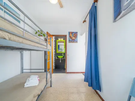 Villa à Empuriabrava pour 6 avec studio séparé, proche plages et centre, lave-linge inclus - Photo 32