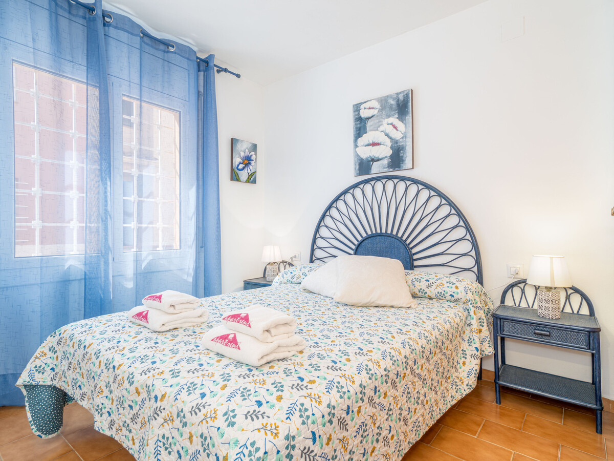 Appartement familial 2 chambres proche plage, climatisation, animaux admis - Photo 4