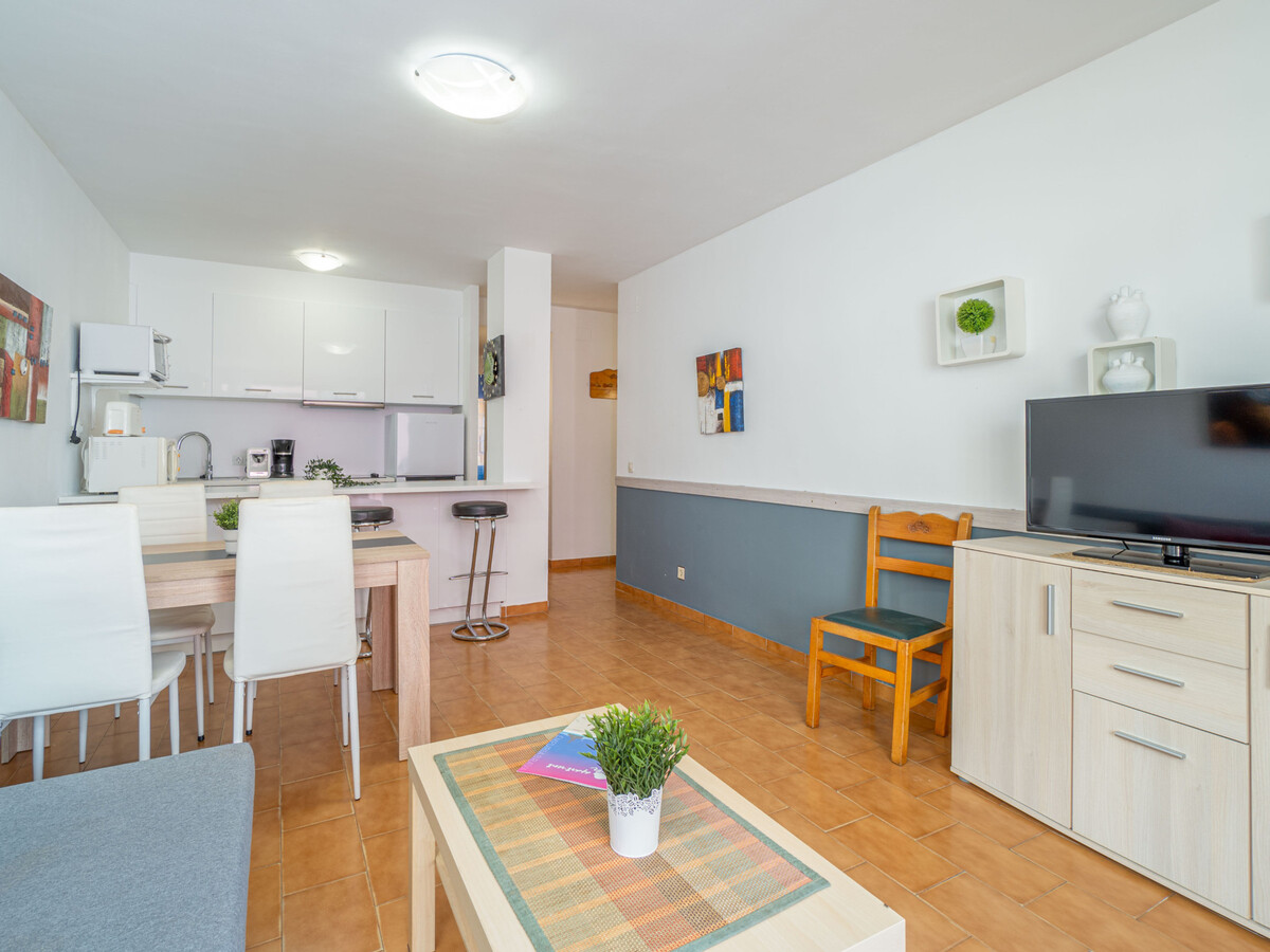 Appartement familial 2 chambres proche plage, climatisation, animaux admis - Photo 7