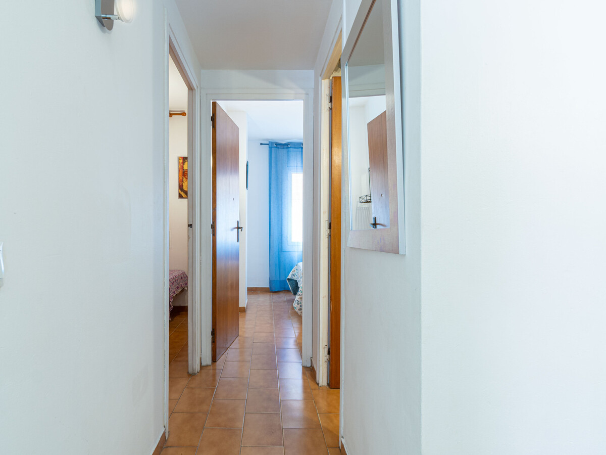 Appartement familial 2 chambres proche plage, climatisation, animaux admis - Photo 13