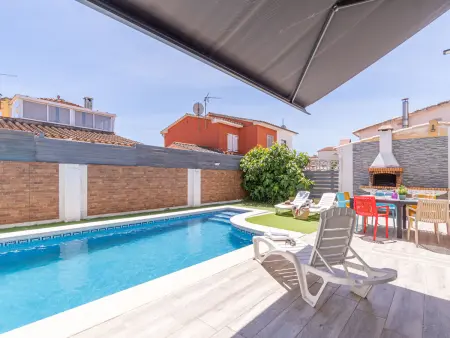 Villa 8 pers, piscine privée 6x4m à Empuriabrava : photo 34