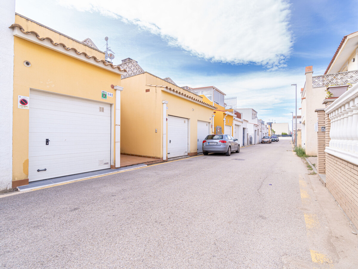 Villa 6 personnes à Empuriabrava avec garage et climatisation - Photo 25