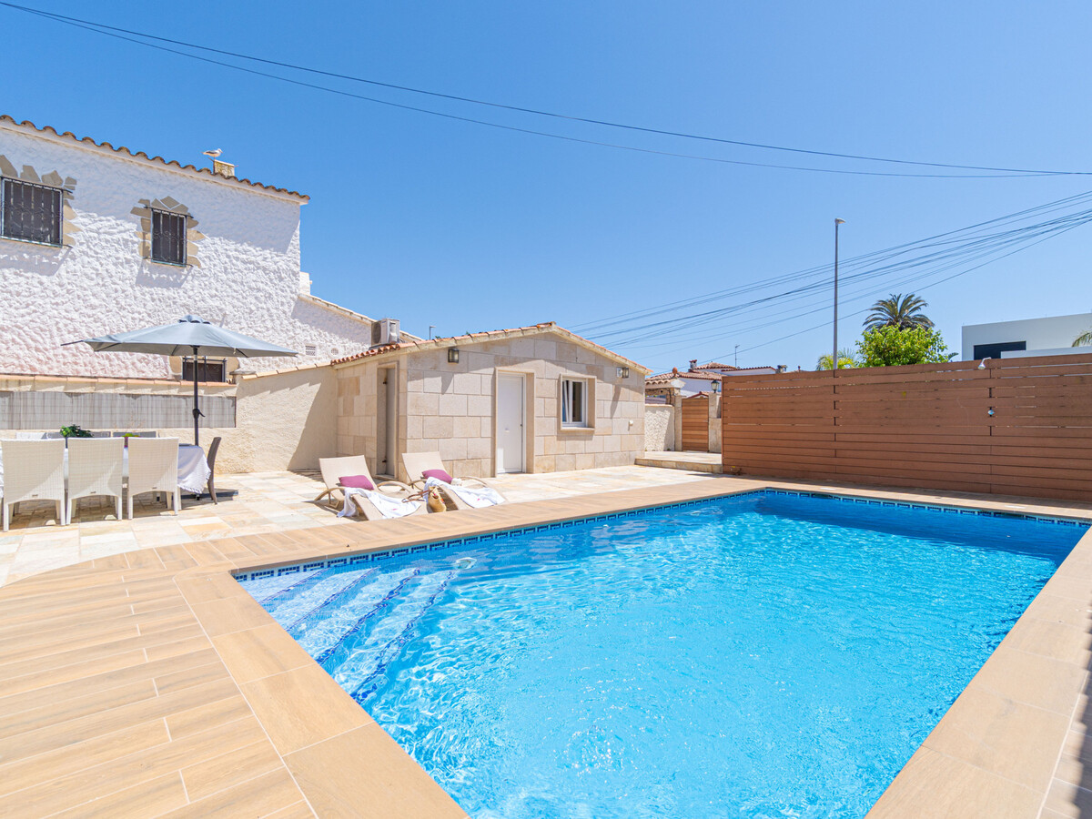 Villa 4 chambres avec piscine privée et amarrage à Empuriabrava - Photo 35