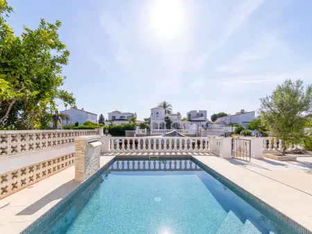 Villa canal 6 pers. avec piscine privée à Empuriabrava : photo 6