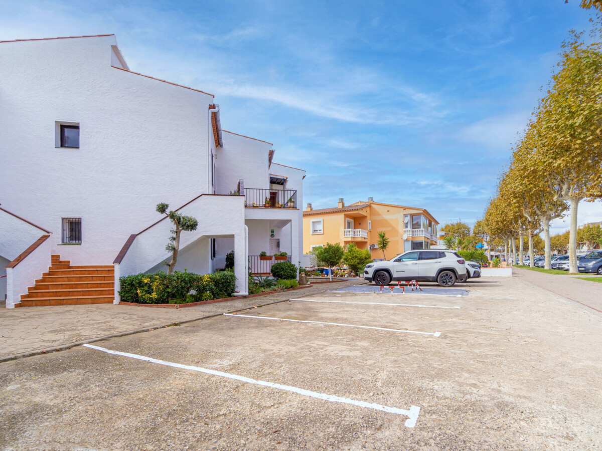 Appartement 50m² Empuriabrava : terrasse, barbecue, plage à 200m - Photo 17