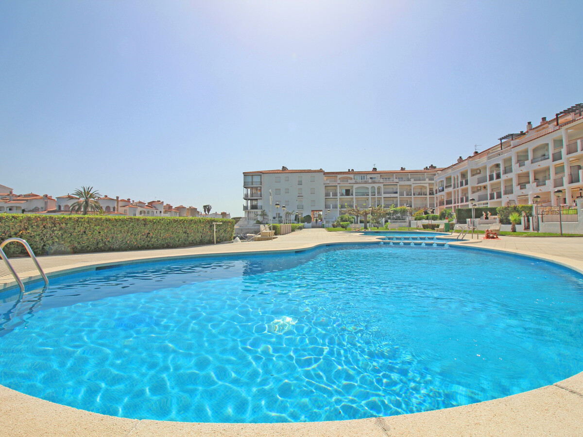 Appartement 6 pers, vue lac à Empuriabrava, piscine - Photo 3
