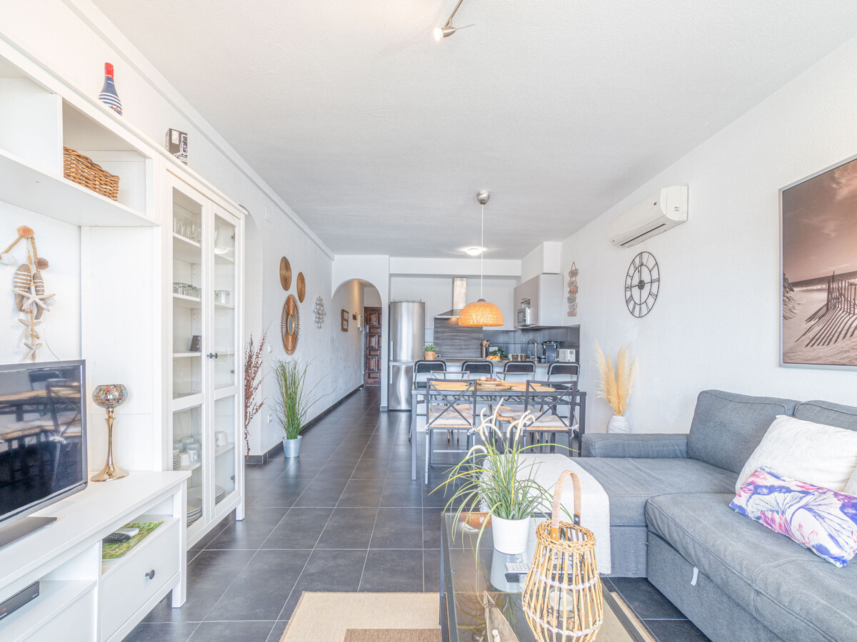 Appartement 6 pers, vue lac à Empuriabrava, piscine - Photo 8