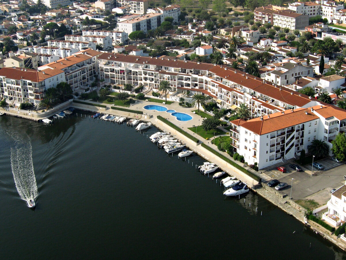 Appartement 6 pers, vue lac à Empuriabrava, piscine - Photo 26