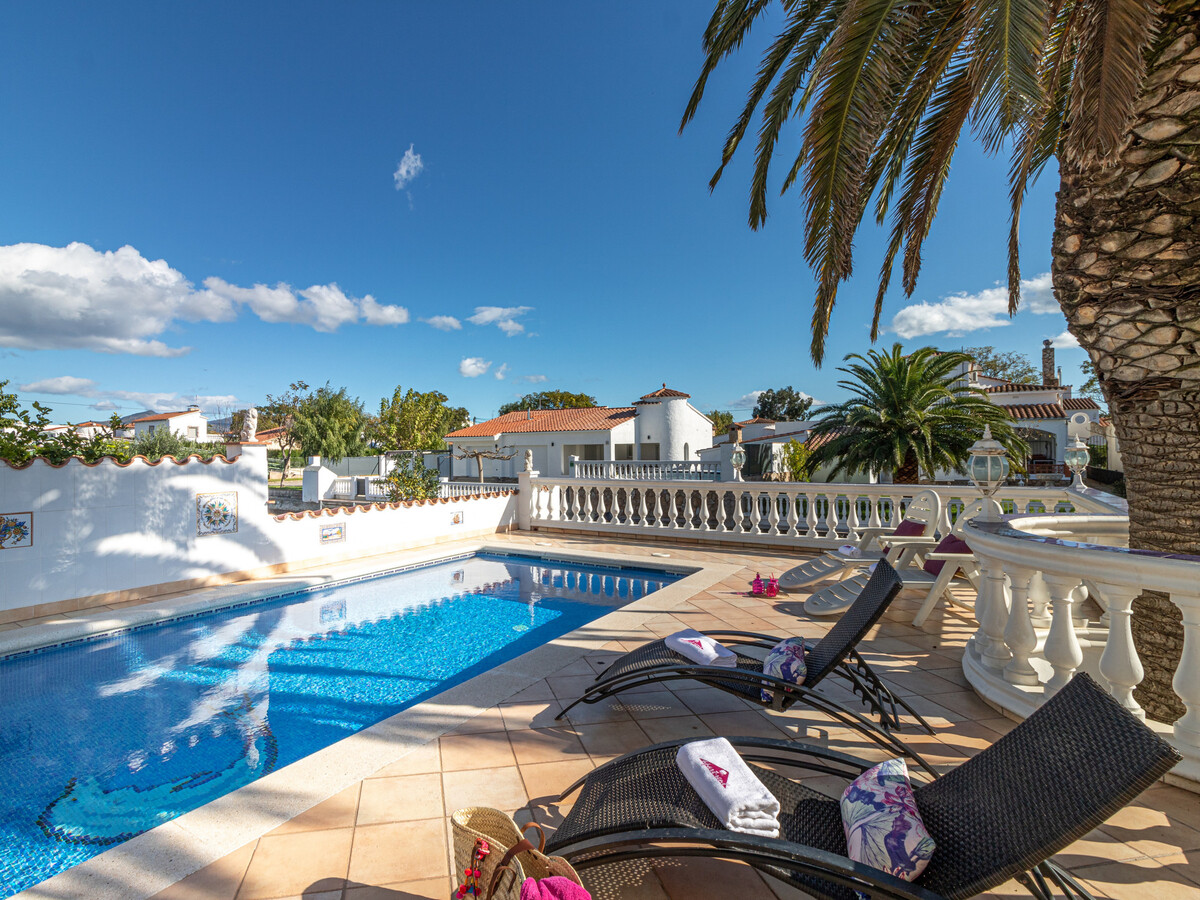 Villa Canal 4 chambres avec piscine privée et amarrage - Photo 2