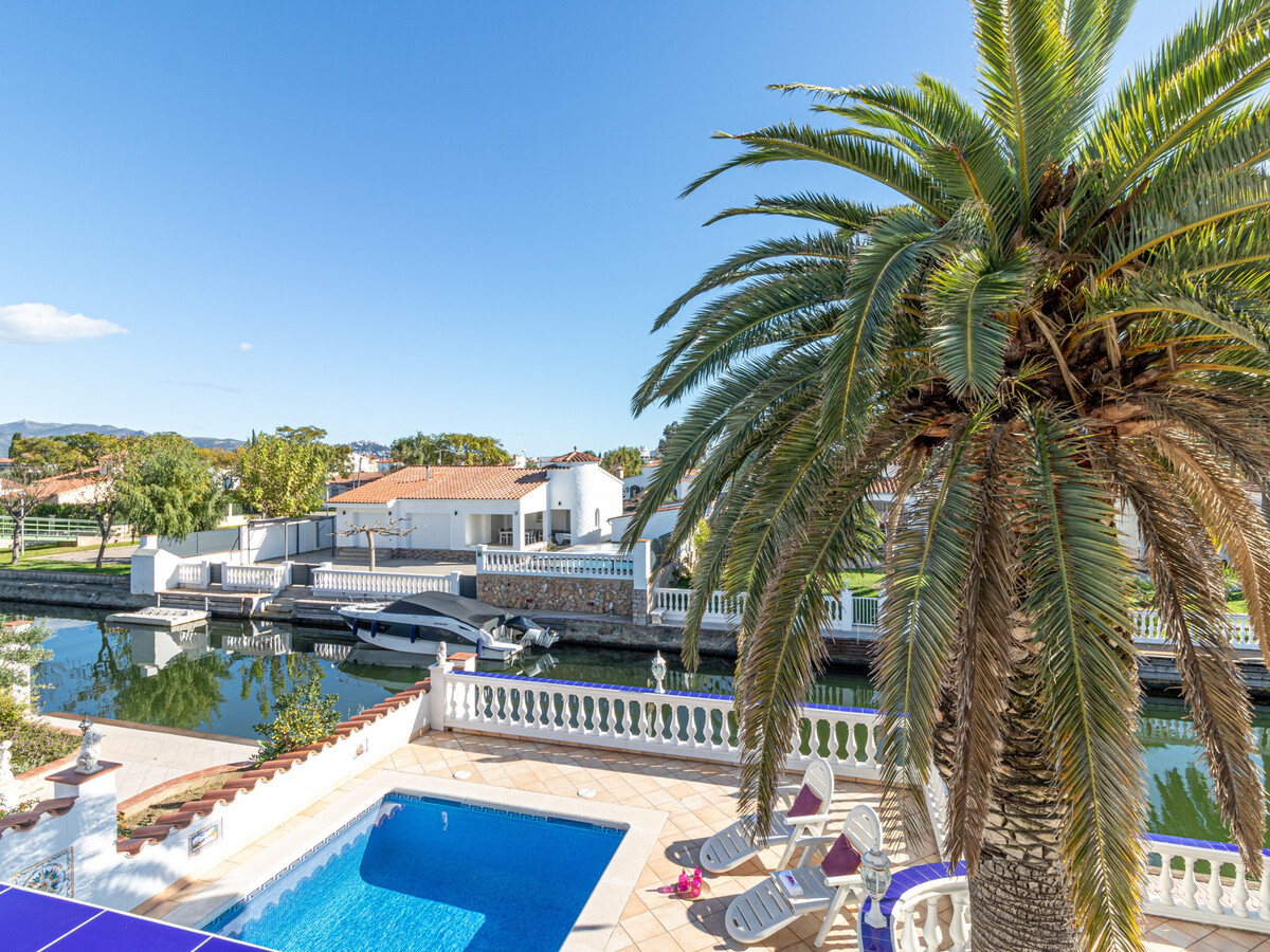 Villa Canal 4 chambres avec piscine privée et amarrage - Photo 22
