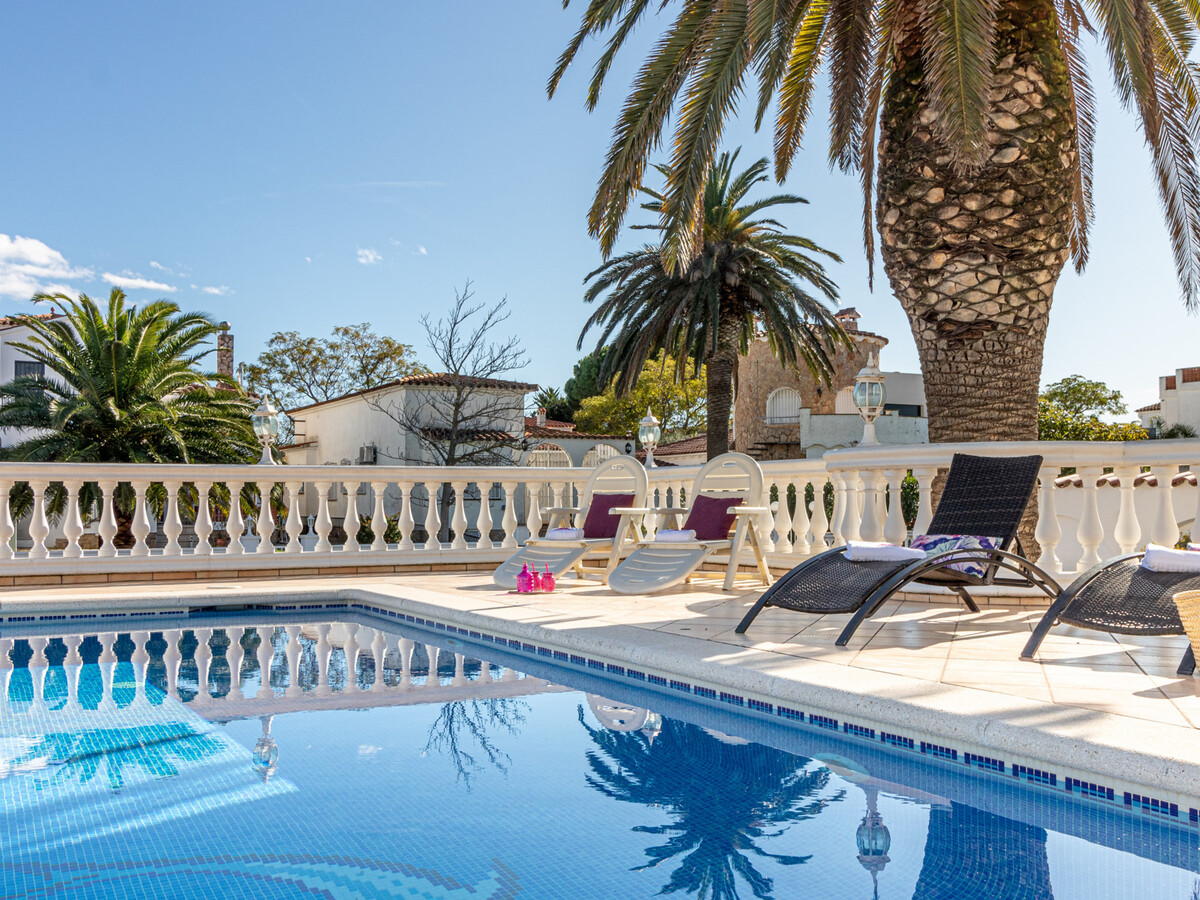 Villa Canal 4 chambres avec piscine privée et amarrage - Photo 32