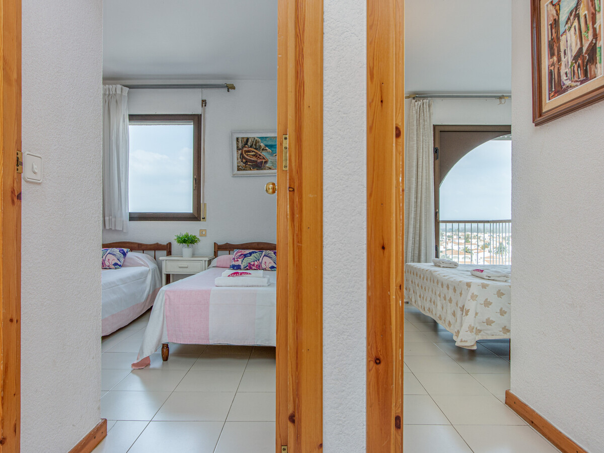 Appartement 2 chambres Empuriabrava, vue canal et mer - Photo 17