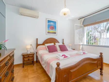 Villa au canal avec piscine privée et amarrage 12m - Photo 4