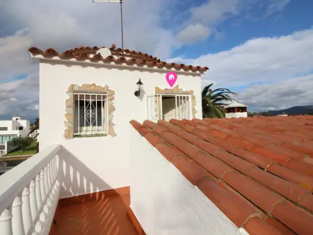 Villa au canal avec piscine privée et amarrage 12m - Photo 23