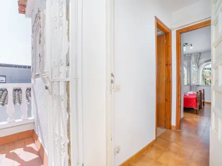 Villa au canal avec piscine privée et amarrage 12m - Photo 25