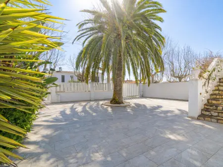 Villa au canal avec piscine privée et amarrage 12m - Photo 31