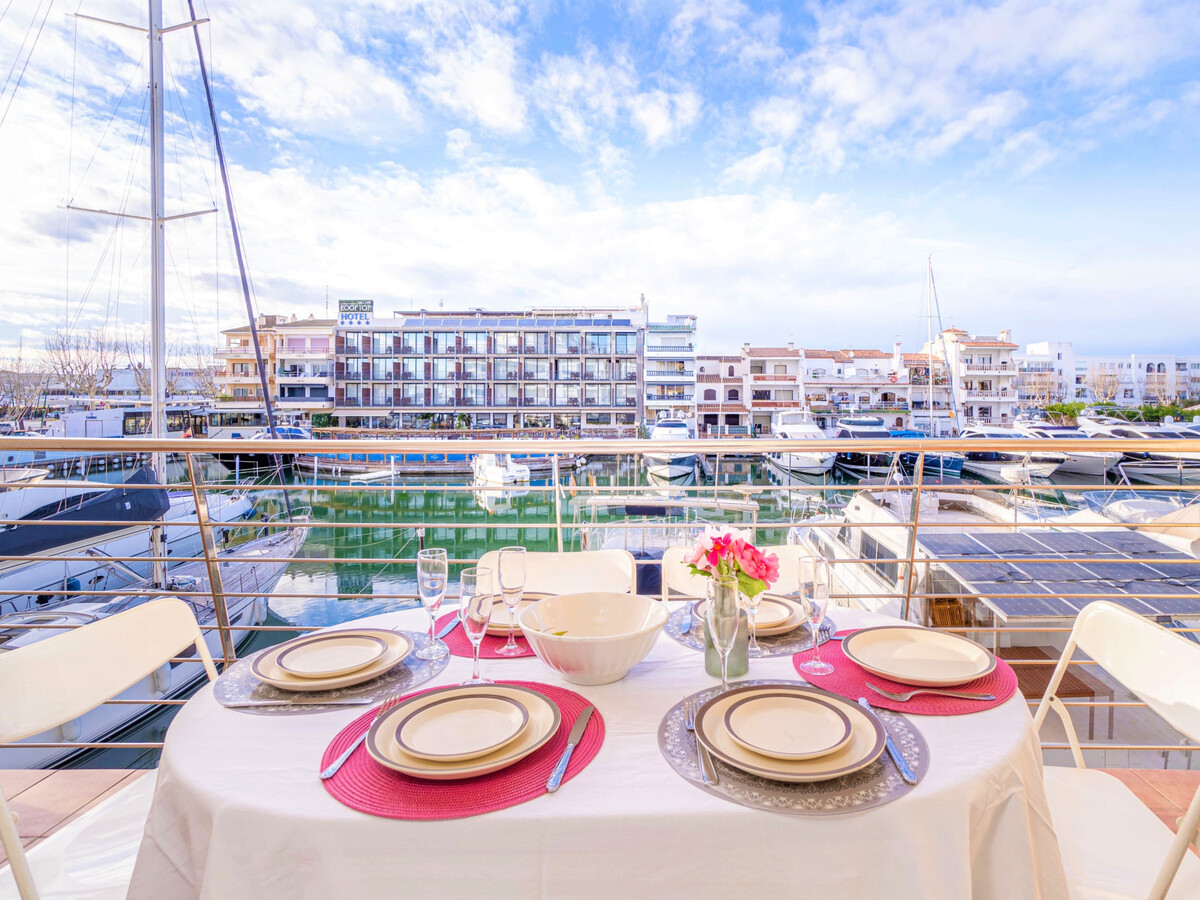 Appartement 6 pers. au canal, 200 m plage Empuriabrava - Photo 1