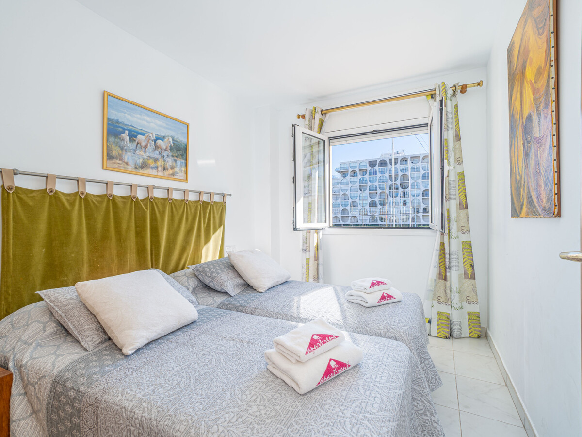 Appartement 6 pers. au canal, 200 m plage Empuriabrava - Photo 5