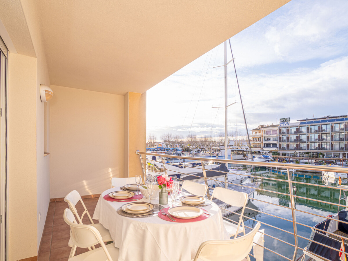 Appartement 6 pers. au canal, 200 m plage Empuriabrava - Photo 23