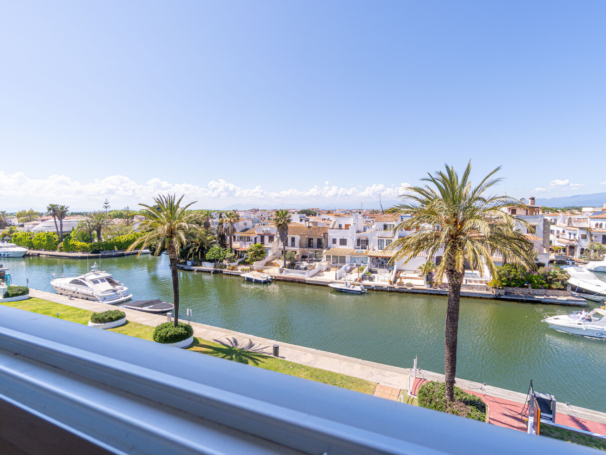 Appartement canal 36 m² à Empuriabrava, 450 m plage - Photo 12