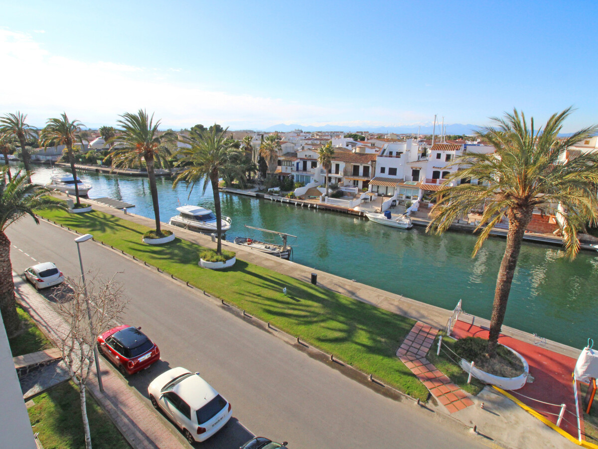 Appartement canal 36 m² à Empuriabrava, 450 m plage - Photo 13