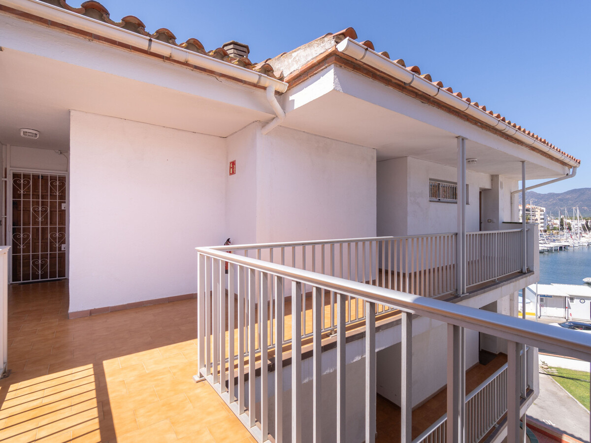 Appartement canal 36 m² à Empuriabrava, 450 m plage - Photo 14