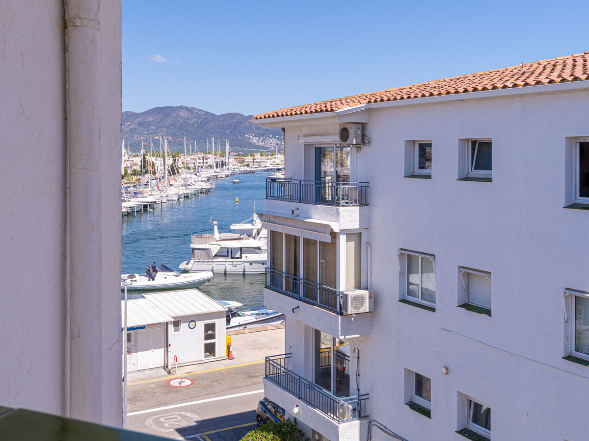 Appartement canal 36 m² à Empuriabrava, 450 m plage - Photo 15