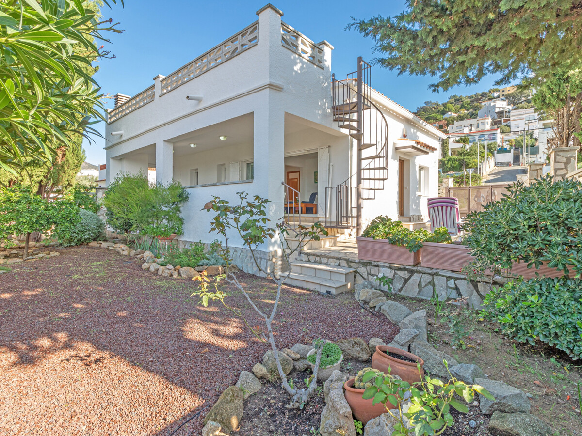 Villa 3 ch à Roses, 950 m de la plage, jardin & barbecue - Photo 27