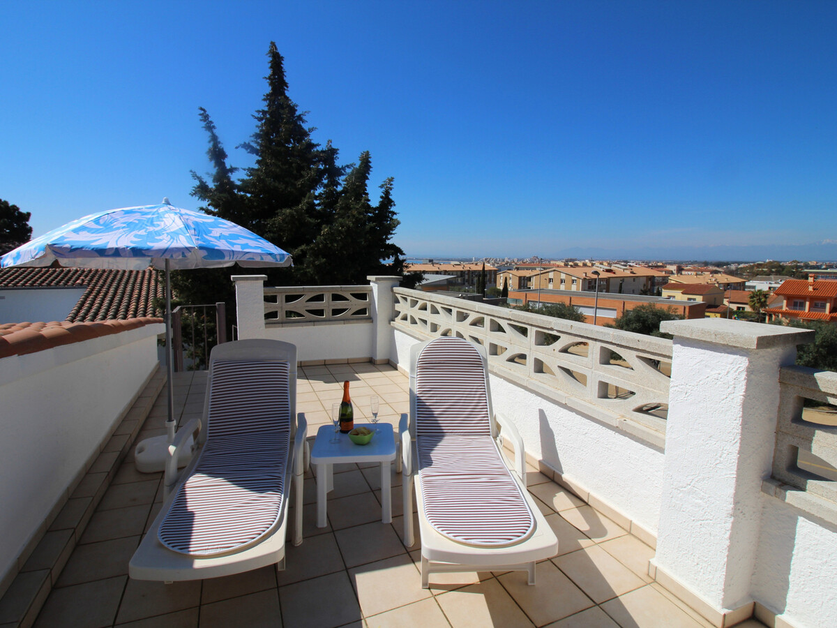 Villa 3 ch à Roses, 950 m de la plage, jardin & barbecue - Photo 32