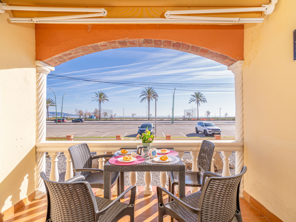 Appartement 1 chambre en première ligne de plage à Empuriabrava - Photo 4