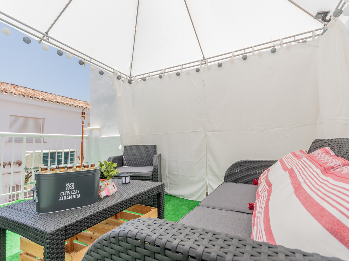 Appartement 6 pers, terrasse, à 10m de la plage - Photo 4
