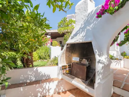 Villa avec piscine privée en pleine nature, idéale pour familles et groupes - Photo 15