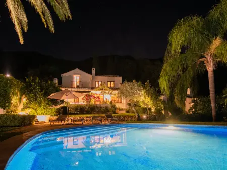 Villa avec piscine privée en pleine nature, idéale pour familles et groupes - Photo 20