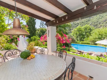 Villa avec piscine privée en pleine nature, idéale pour familles et groupes - Photo 29