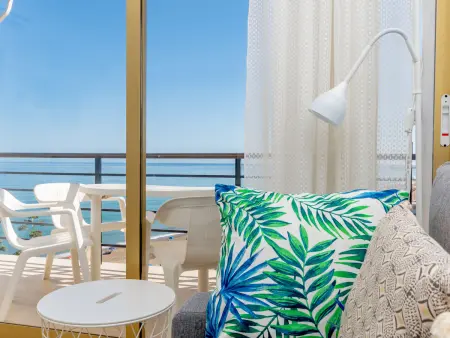 Appartement 39 m² première ligne de plage, ascenseur privé : photo 11