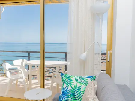 Appartement 39 m² première ligne de plage, ascenseur privé : photo 18