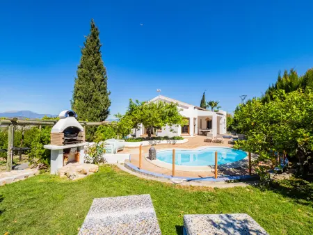 Location gite à Alhaurín el Grande, Maison rurale charmante avec piscine privée proche dAlhaurín el Grande