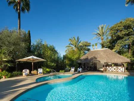 Villa Sierra Blanca : 9 chambres, piscine, sauna et padel : photo 6