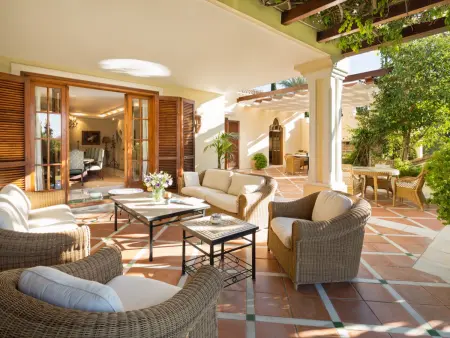 Villa Sierra Blanca : 9 chambres, piscine, sauna et padel : photo 9