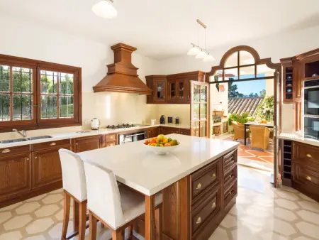 Villa Sierra Blanca : 9 chambres, piscine, sauna et padel : photo 11