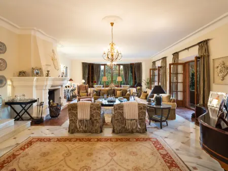 Villa Sierra Blanca : 9 chambres, piscine, sauna et padel : photo 12