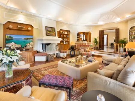 Villa Sierra Blanca : 9 chambres, piscine, sauna et padel : photo 18