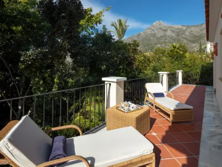 Villa Sierra Blanca : 9 chambres, piscine, sauna et padel : photo 32