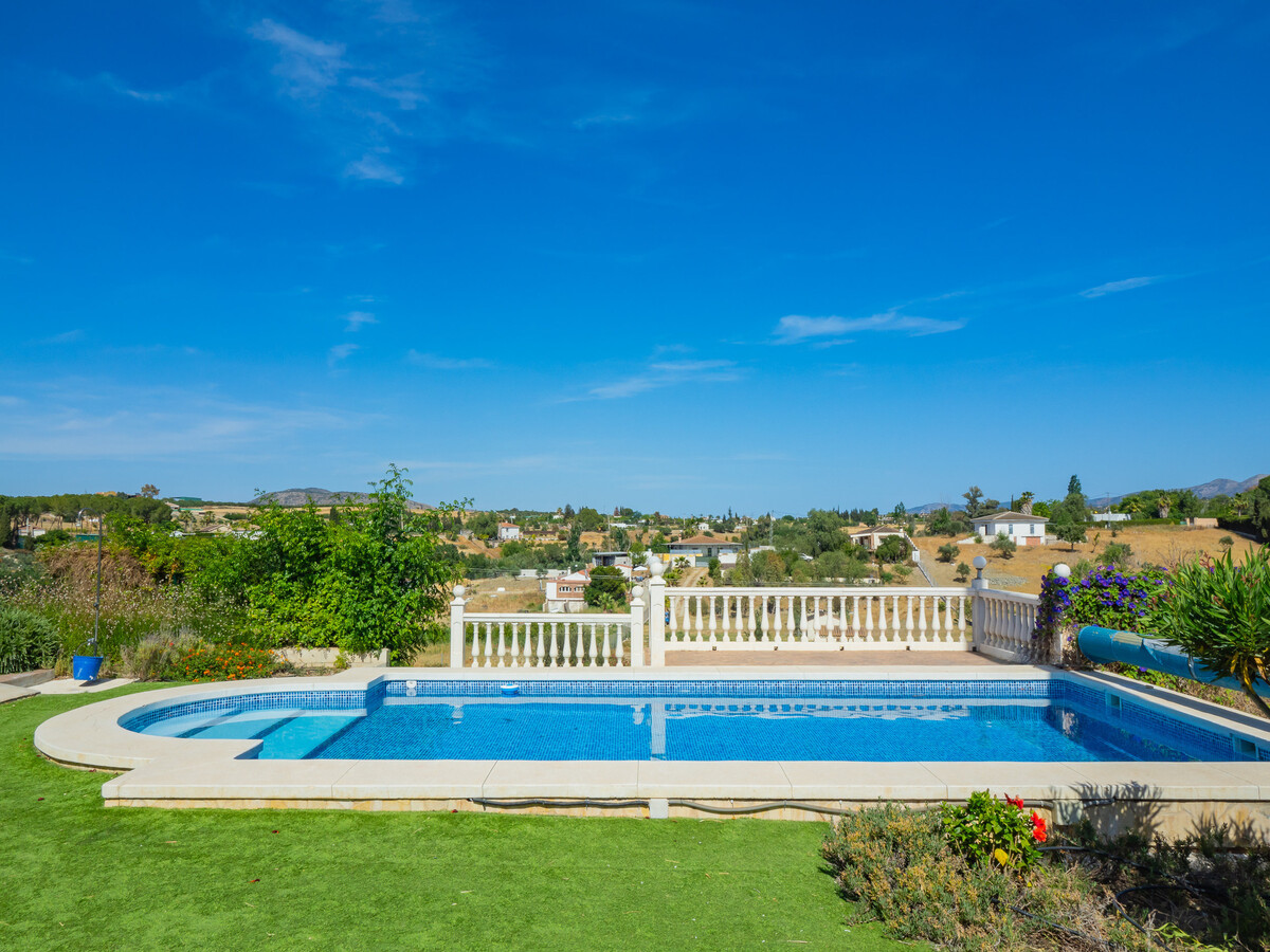 Gîte rural 8 pers. piscine privée à Alhaurín el Grande - Photo 5