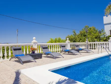 Charmante villa à Alhaurín el Grande avec piscine et parking - Photo 13
