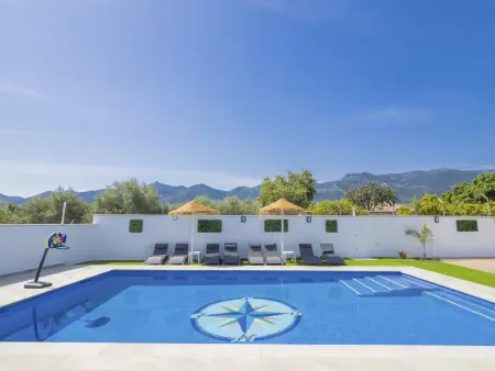 Villa familiale intime avec piscine privée en campagne à Alhaurín el Grande - Photo 4