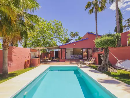 Location gite à Alhaurín de la Torre, Charmante ferme avec piscine privée près dAlhaurín, idéale pour se détendre