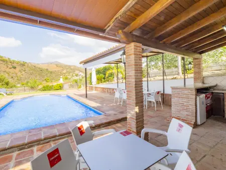 Maison de campagne à Pizarra avec piscine et climatisation, 8 personnes - Photo 2