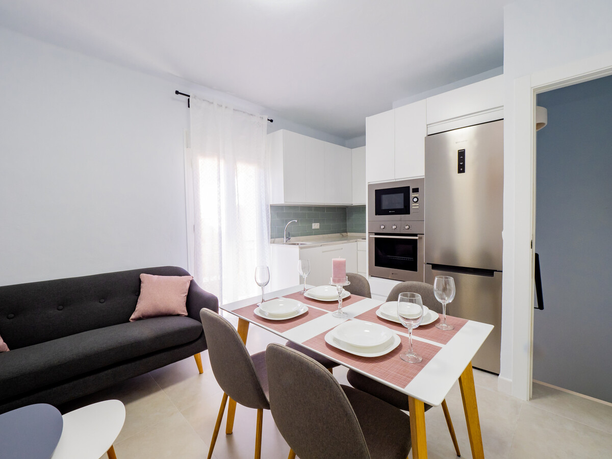 Maison rénovée 2 chambres à Cártama, 15 min de Malaga - Photo 11