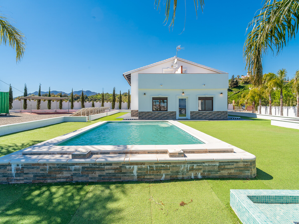 Villa 12 pers., 6 chambres, piscine privée à Alhaurín el Grande - Photo 8